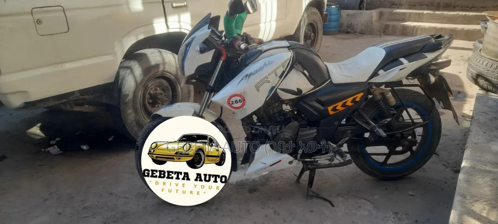 TVS Apache 180 RTR 2016