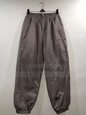 Photo - Baggy Vintage Nylon Sweatpant