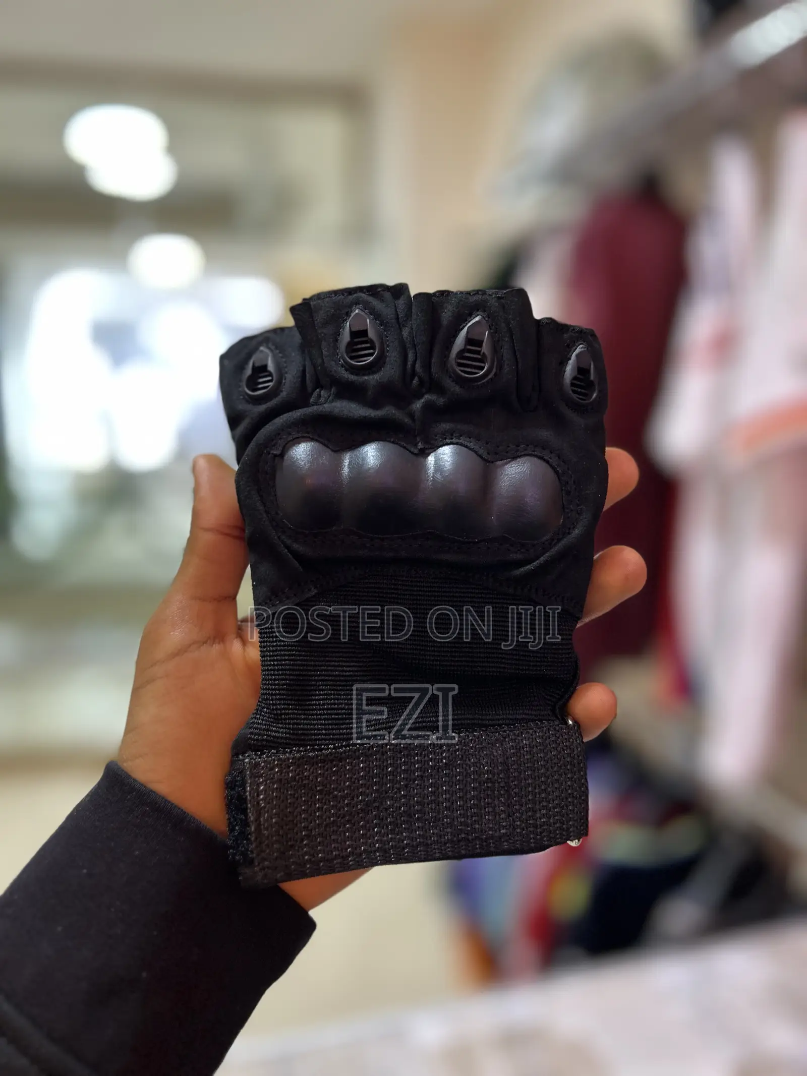 Blacked Out Gym Gloves