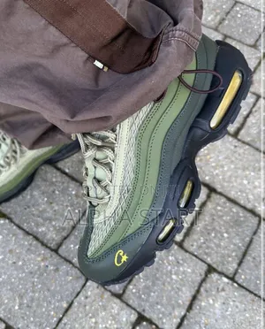 Photo - Nike Air Max 95 SP Corteiz Gutta Green
High Quality Shoes
