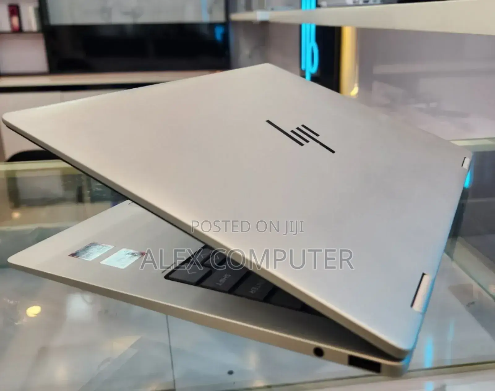 New Laptop HP Envy X360 16GB AMD Ryzen 5 SSD 512GB