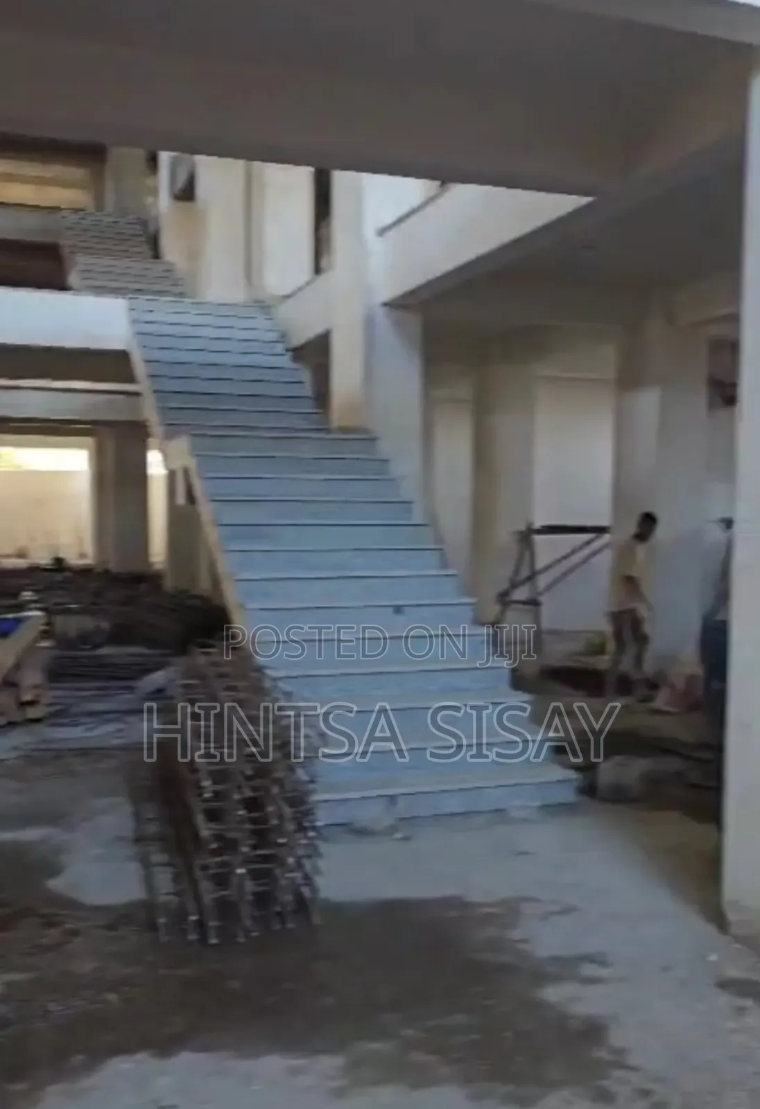 3bdrm Apartment in ህንፃ, Nifas Silk-Lafto for sale