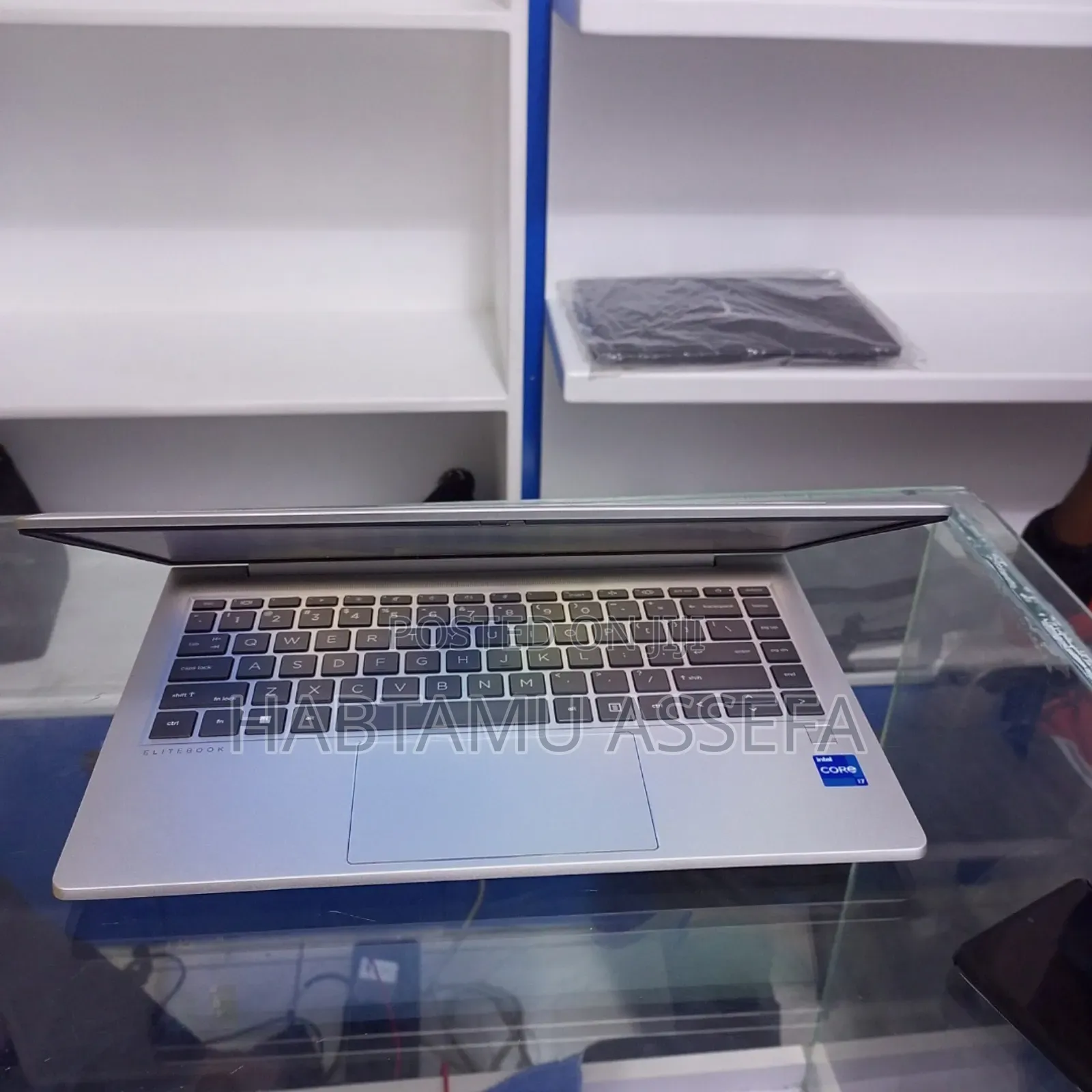 New Laptop HP EliteBook 640 G10 16GB Intel Core I7 SSD 512GB