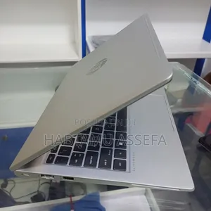 New Laptop HP EliteBook 640 G10 16GB Intel Core I7 SSD 512GB