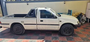 Isuzu KB 1999 White