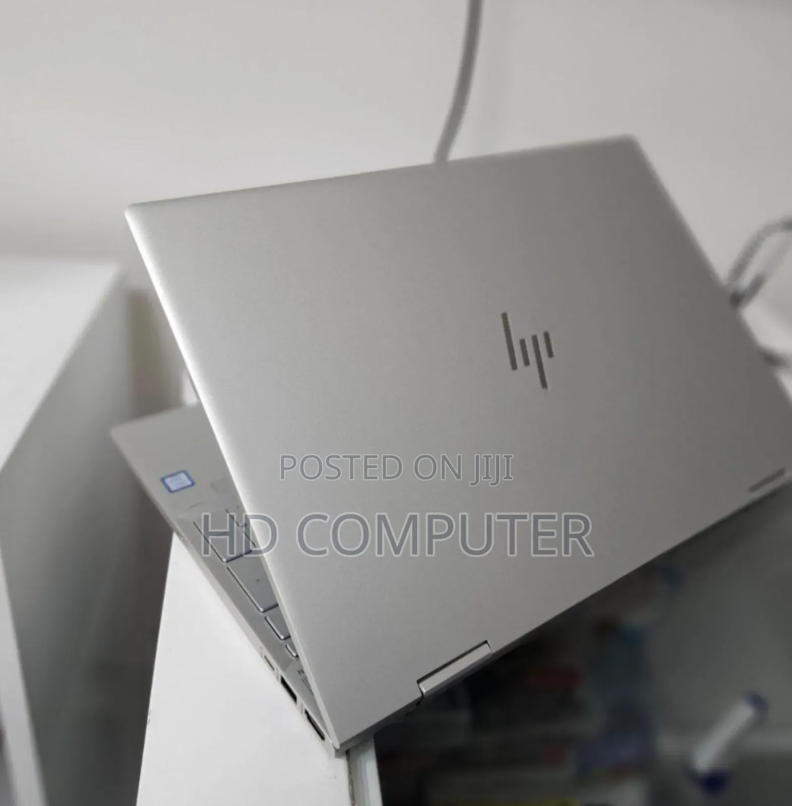 New Laptop HP Envy X360 8GB Intel Core I5 SSD 512GB