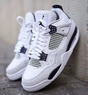 Photo - Air Jordan 4 Black / White High Quality Shoes for You