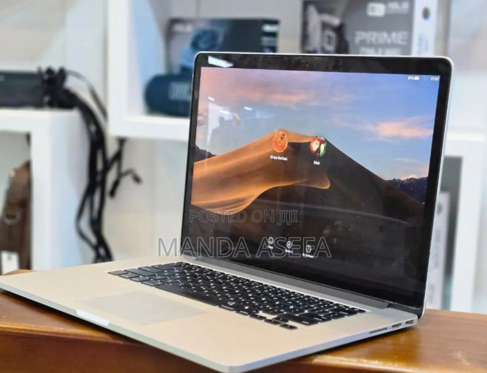 New Laptop Apple MacBook Pro 2015 16GB Intel Core I7 SSD 512GB