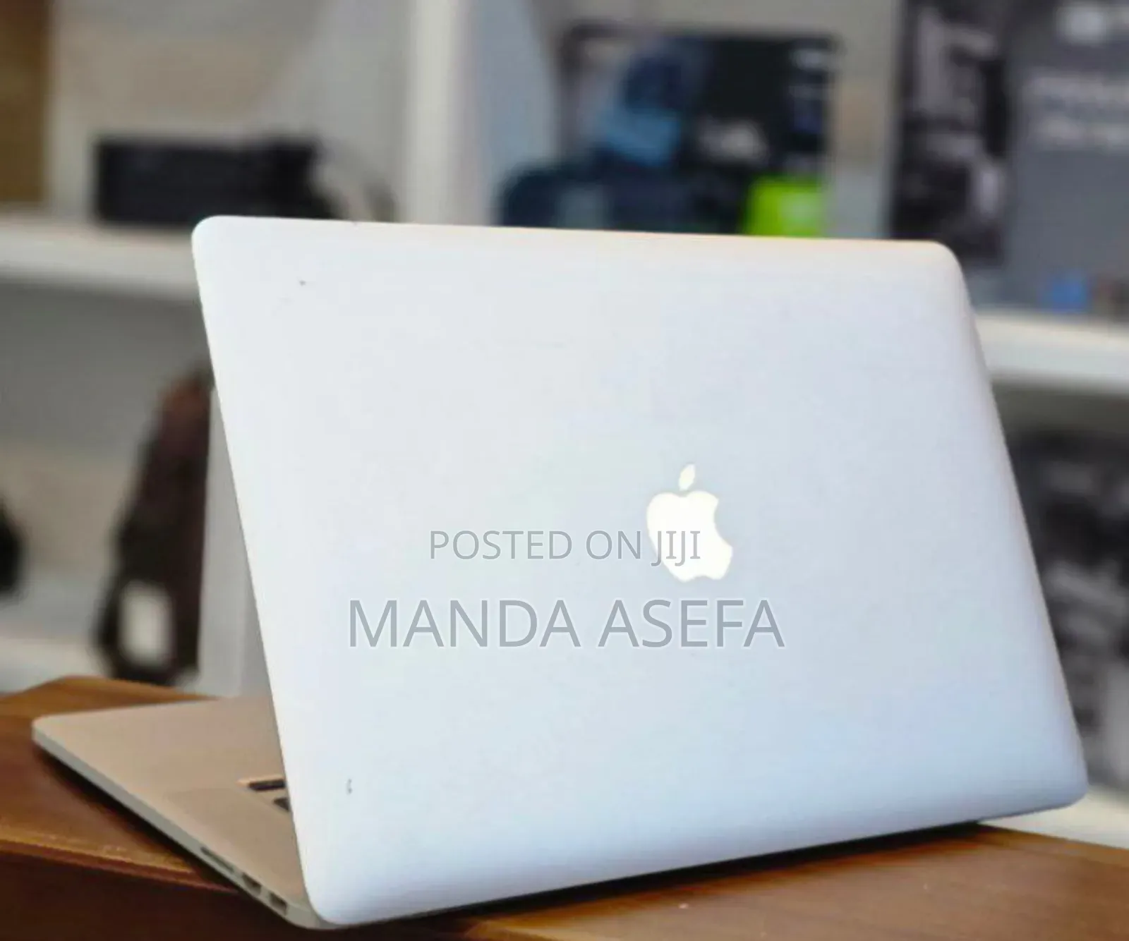 New Laptop Apple MacBook Pro 2015 16GB Intel Core I7 SSD 512GB