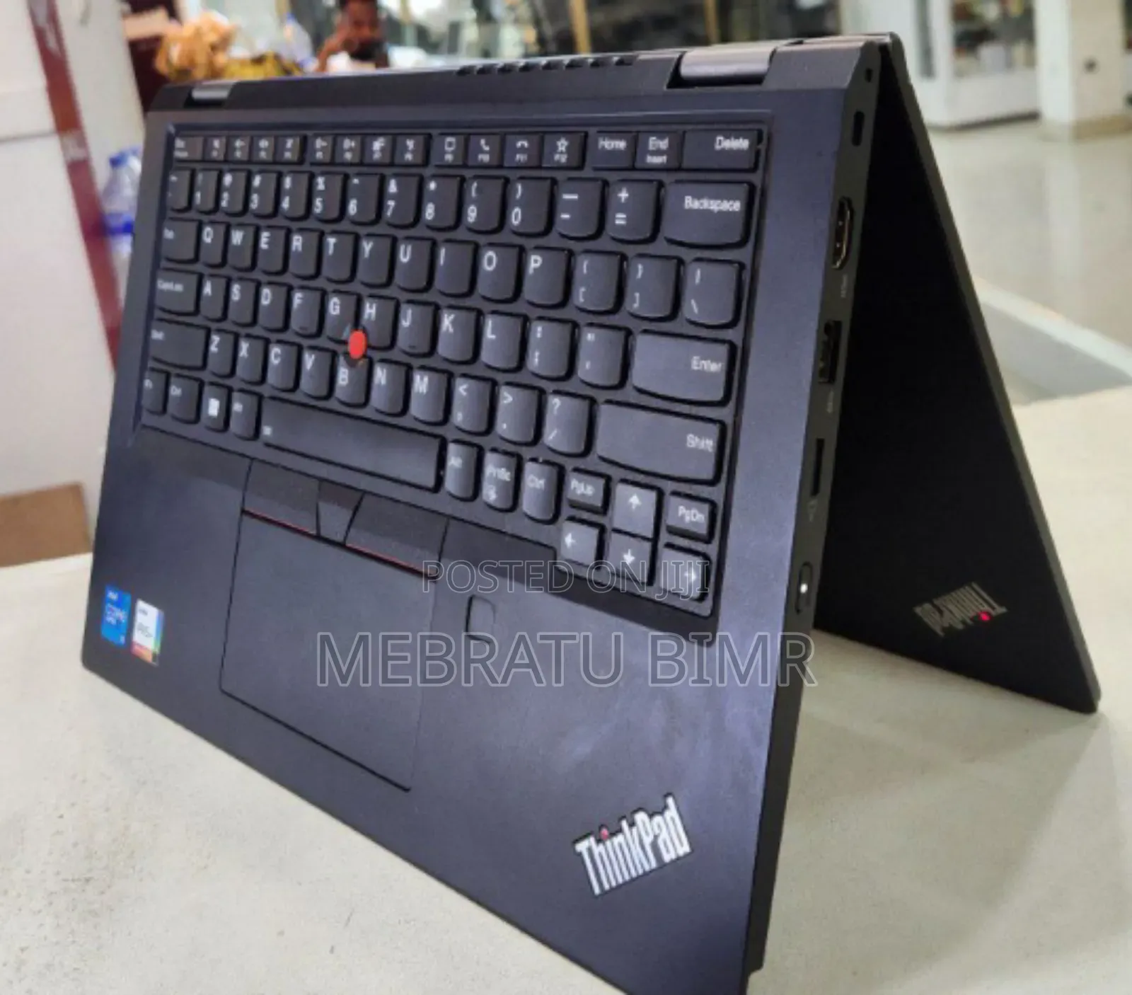 New Laptop Lenovo Yoga 330 16GB Intel Core I5 SSD 512GB
