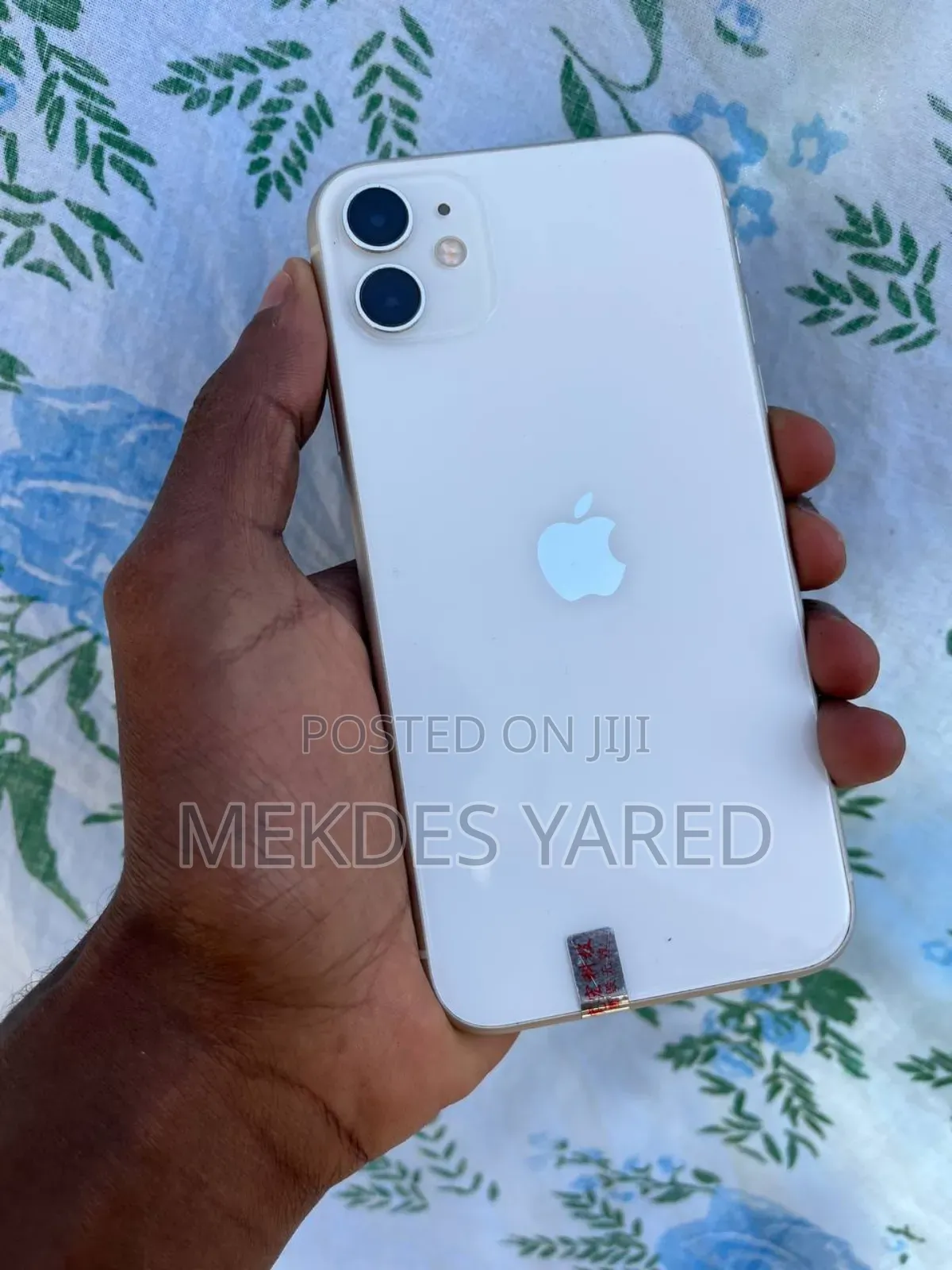 New Apple iPhone 11 128 GB White
