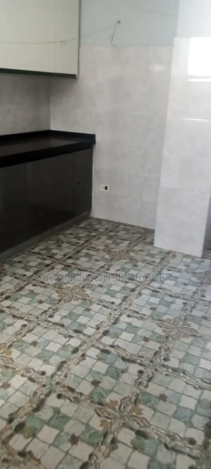 Urgently Available Penthouse for Rent, 6 Bedrooms, Furnishe.