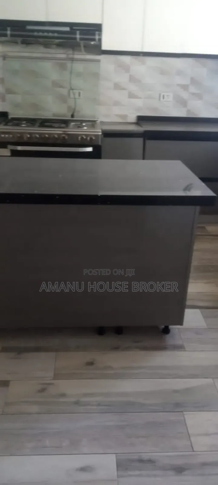 Urgently Available Penthouse for Rent, 6 Bedrooms, Furnishe.