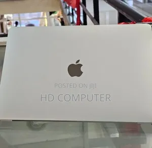 New Laptop Apple MacBook Air 2020 M1 8GB Apple M1 SSD 256GB