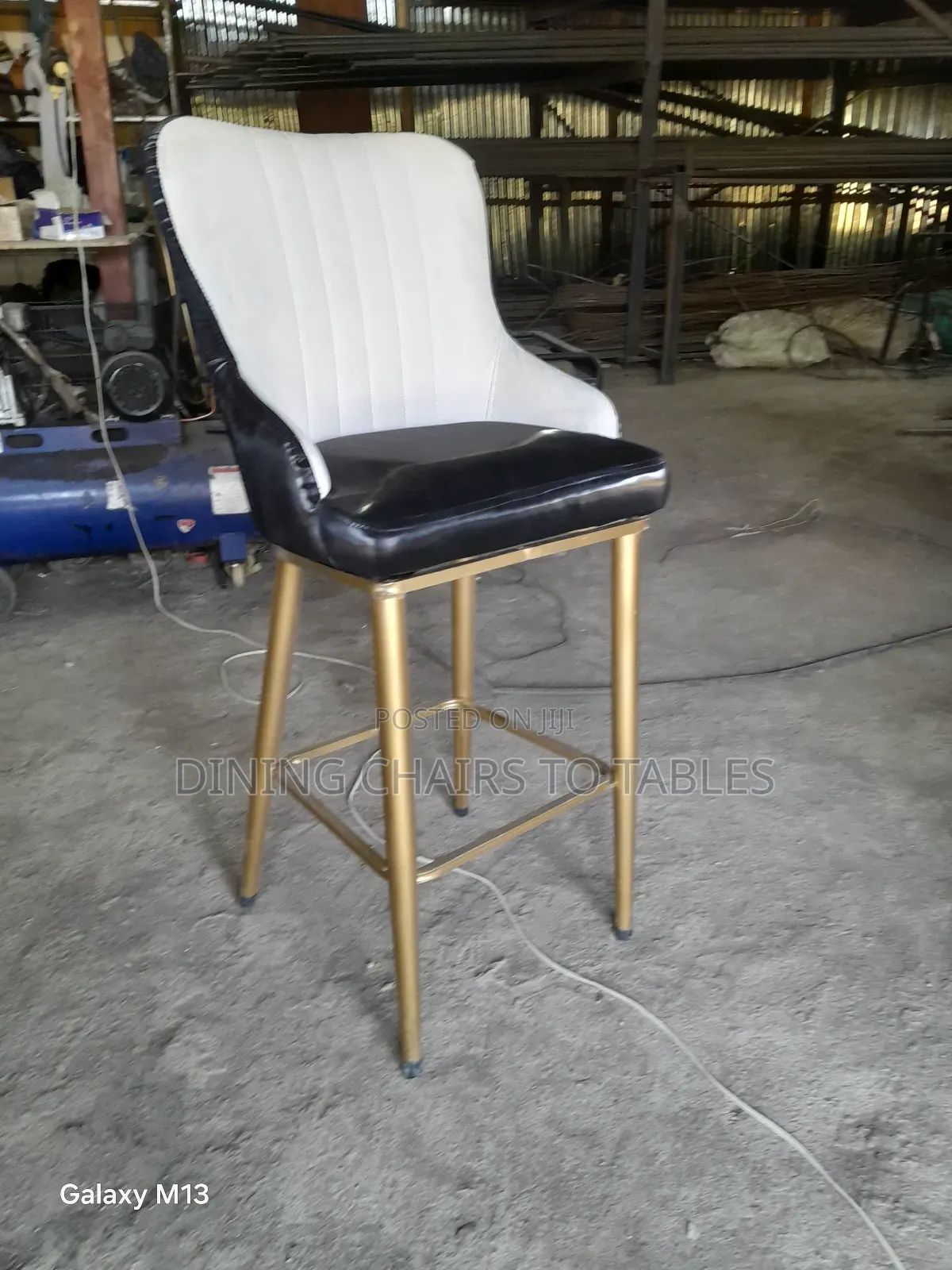 Quality Leather Bar   Lounge Chairs