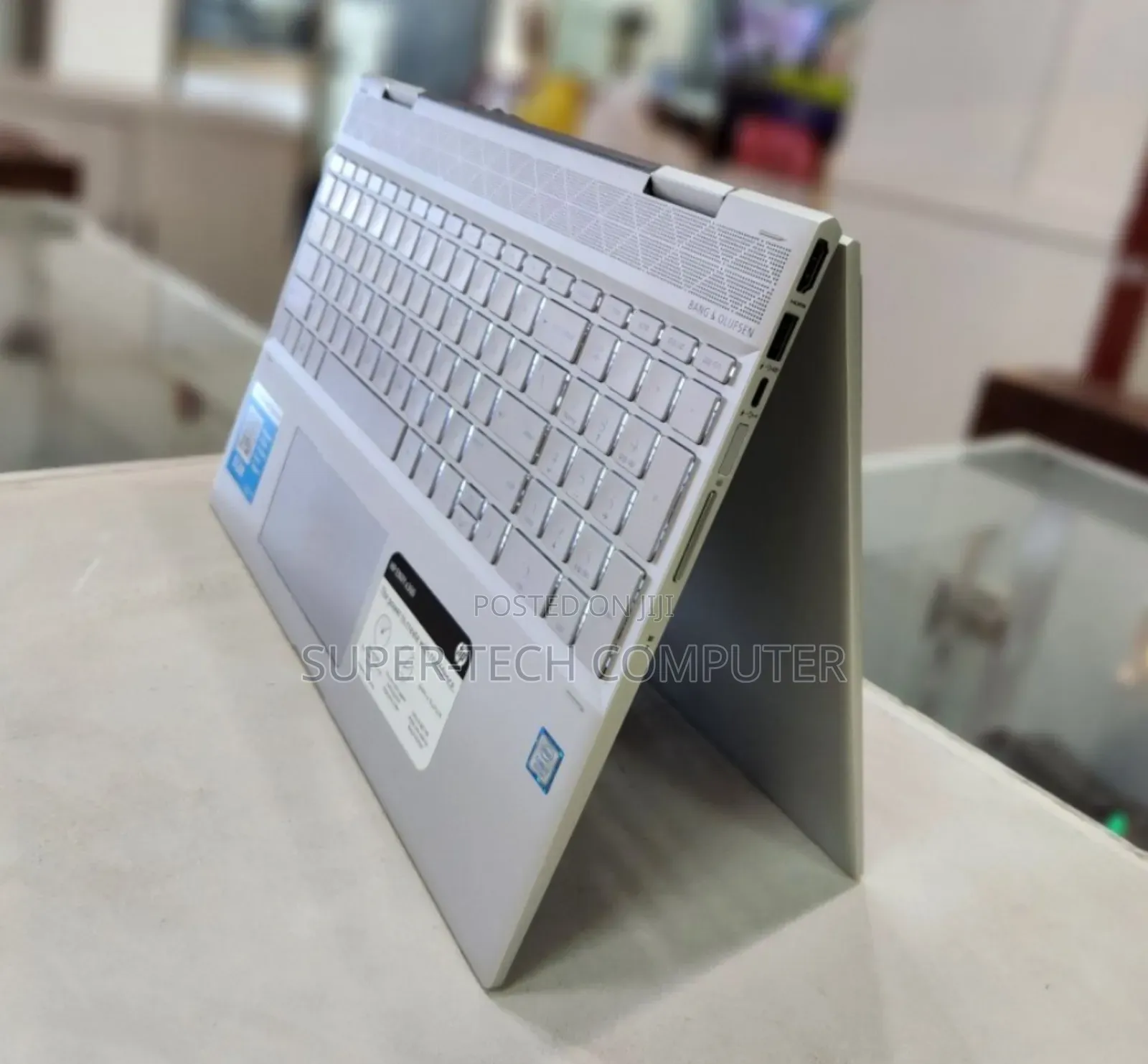 New Laptop HP Envy X360 12GB Intel Core I7 SSD 512GB