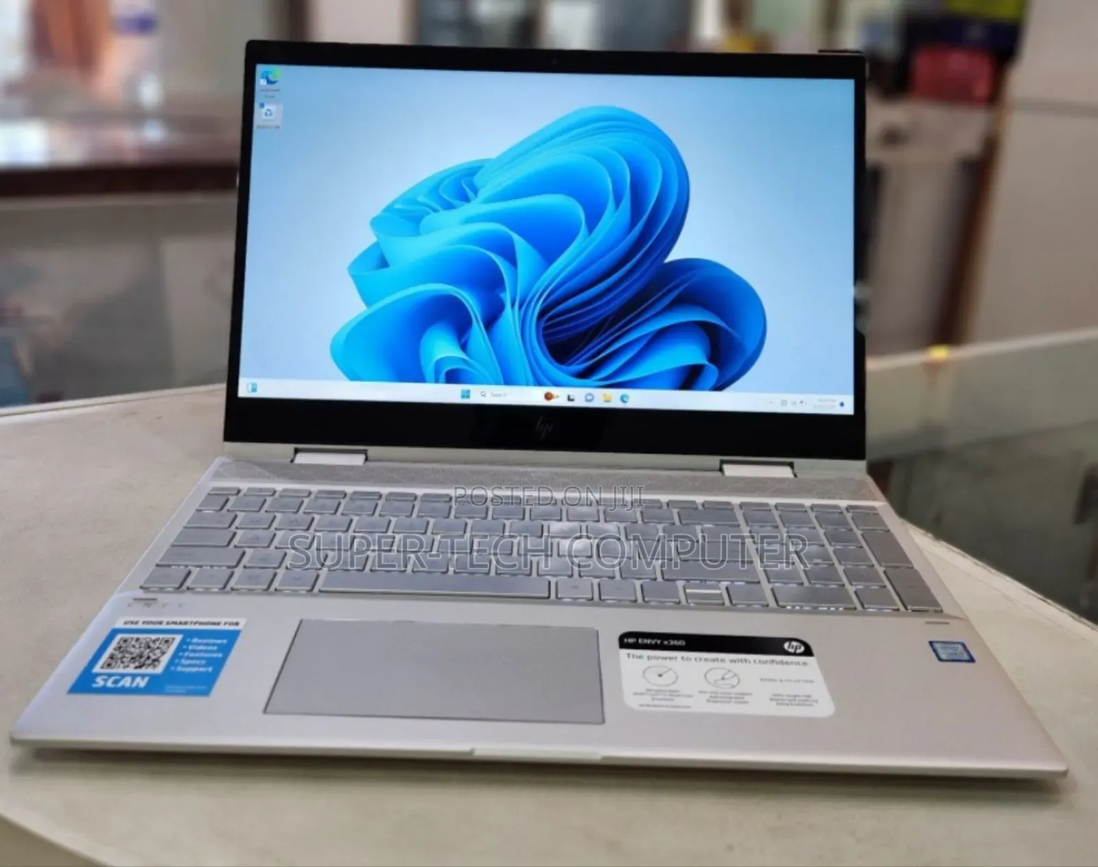 New Laptop HP Envy X360 12GB Intel Core I7 SSD 512GB