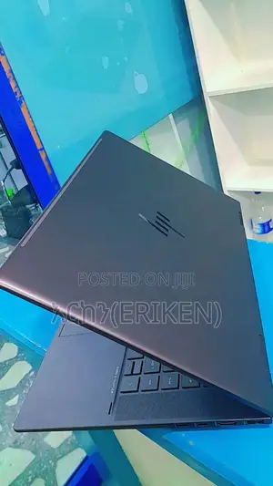 New Laptop HP Envy X360 8GB AMD Ryzen 5 SSD 256GB