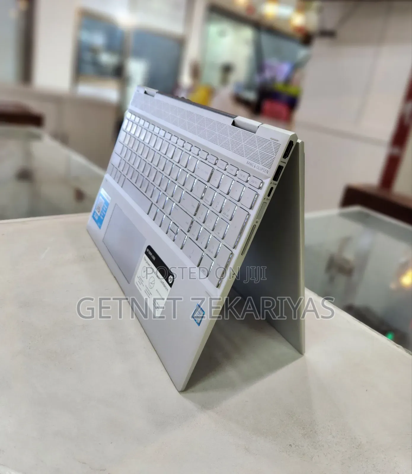 New Laptop HP Envy X360 12GB Intel Core I7 SSD 512GB