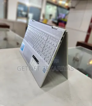 New Laptop HP Envy X360 12GB Intel Core I7 SSD 512GB