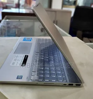 New Laptop HP Envy X360 12GB Intel Core I7 SSD 512GB