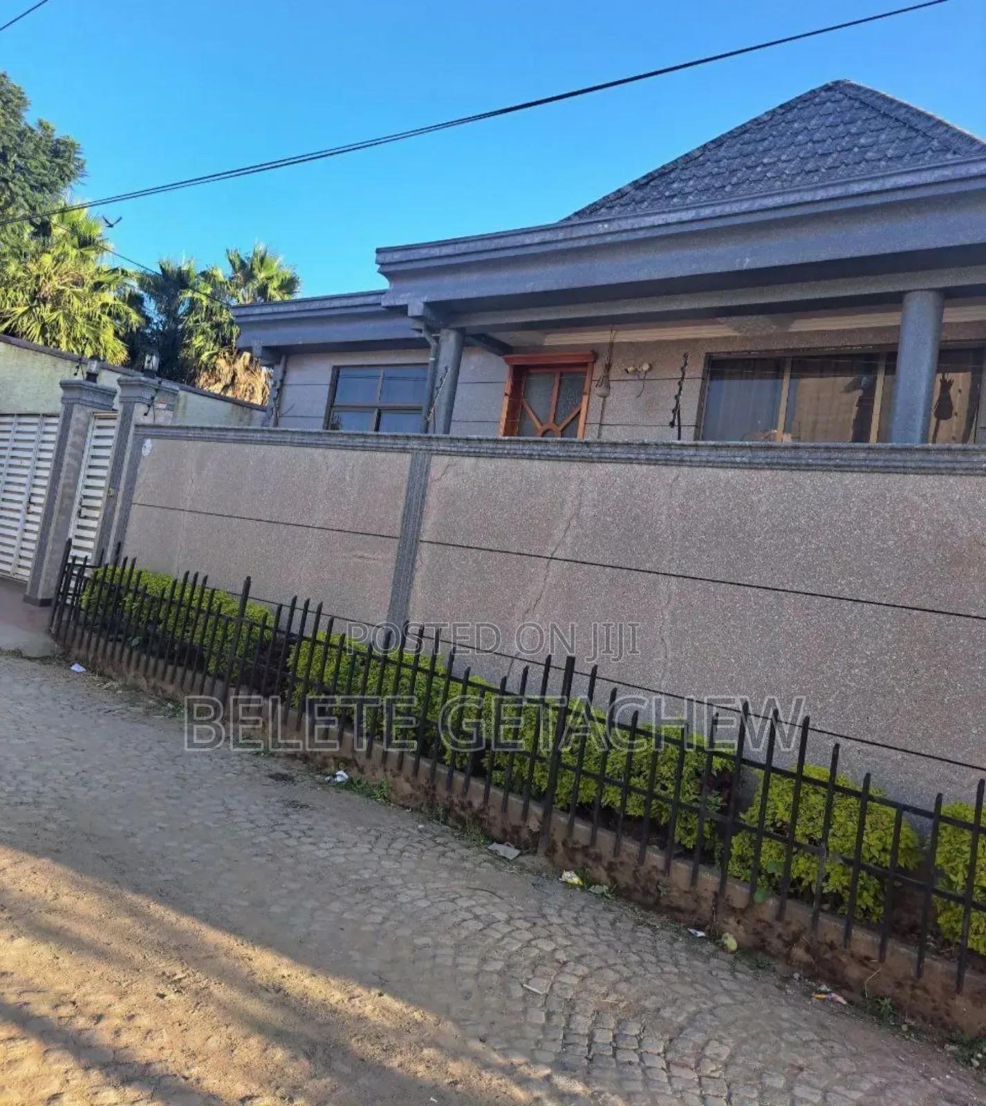 3bdrm Villa in Cmc Wosen, Luxury, Yeka for sale