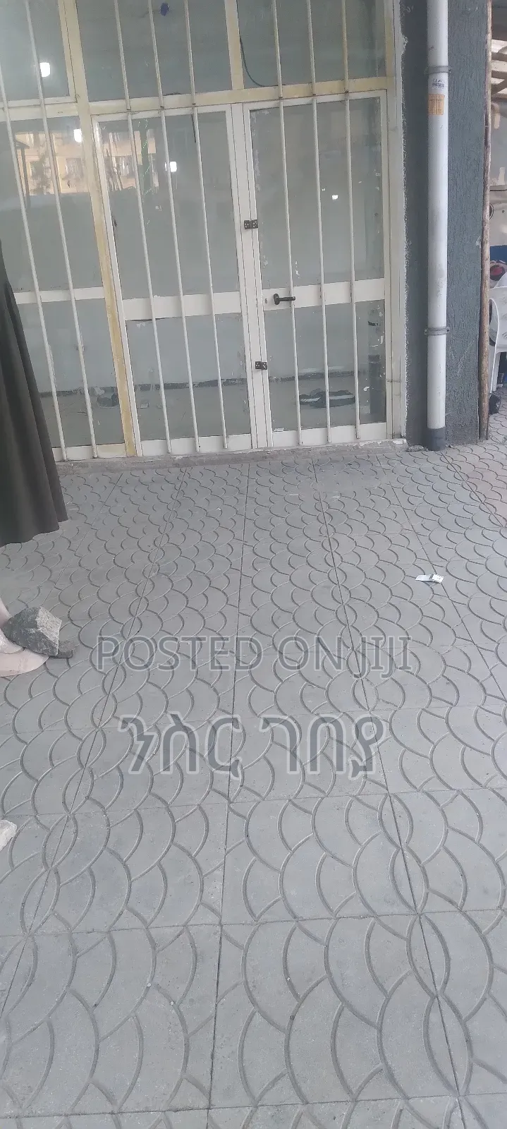 1bdrm Condo in Aya 49, Yeka for rent