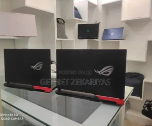 New Laptop Asus ROG Strix G15 16GB AMD Ryzen 9 SSD 512GB