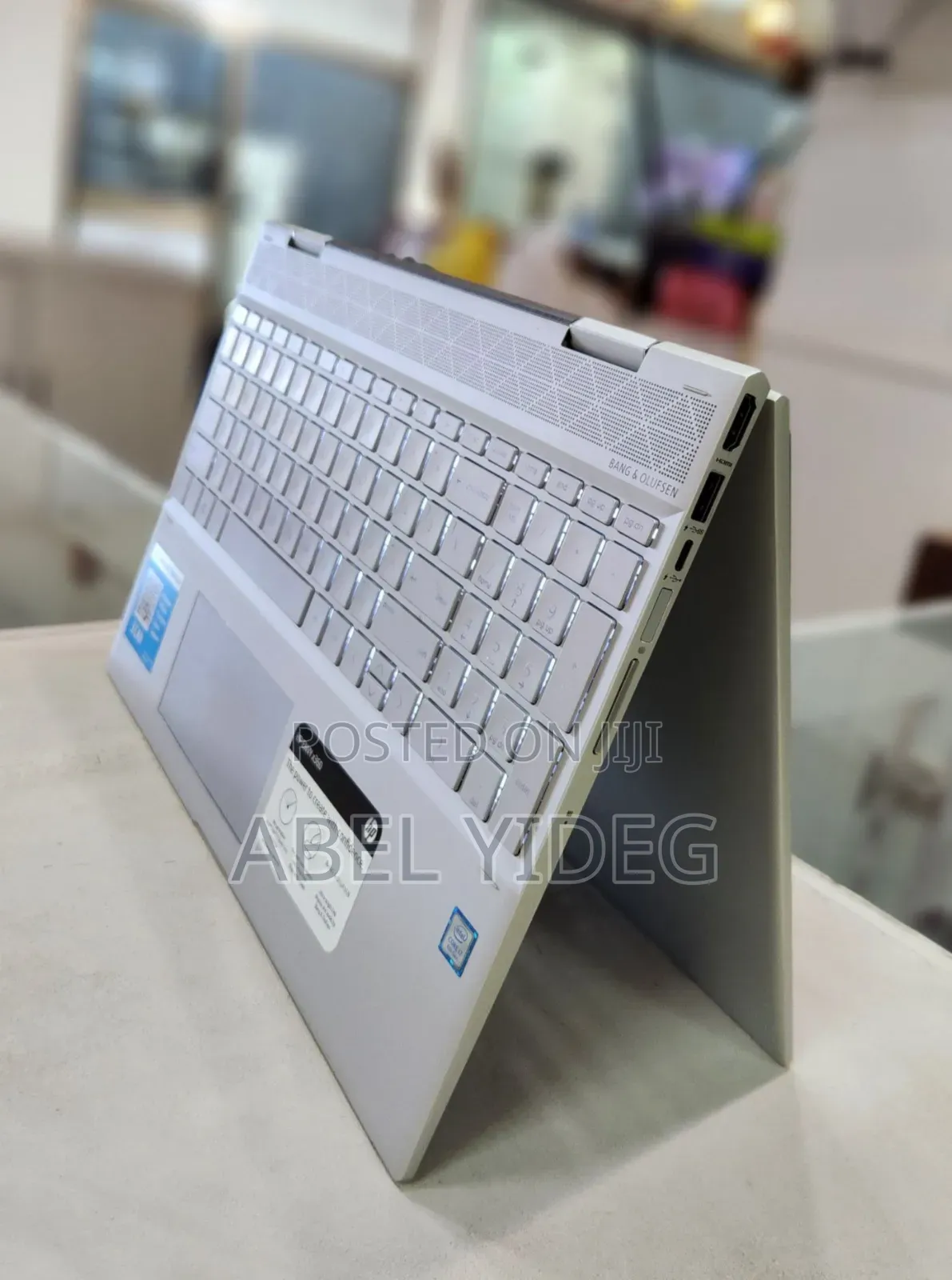 New Laptop HP Envy X360 12GB Intel Core I7 SSD 512GB