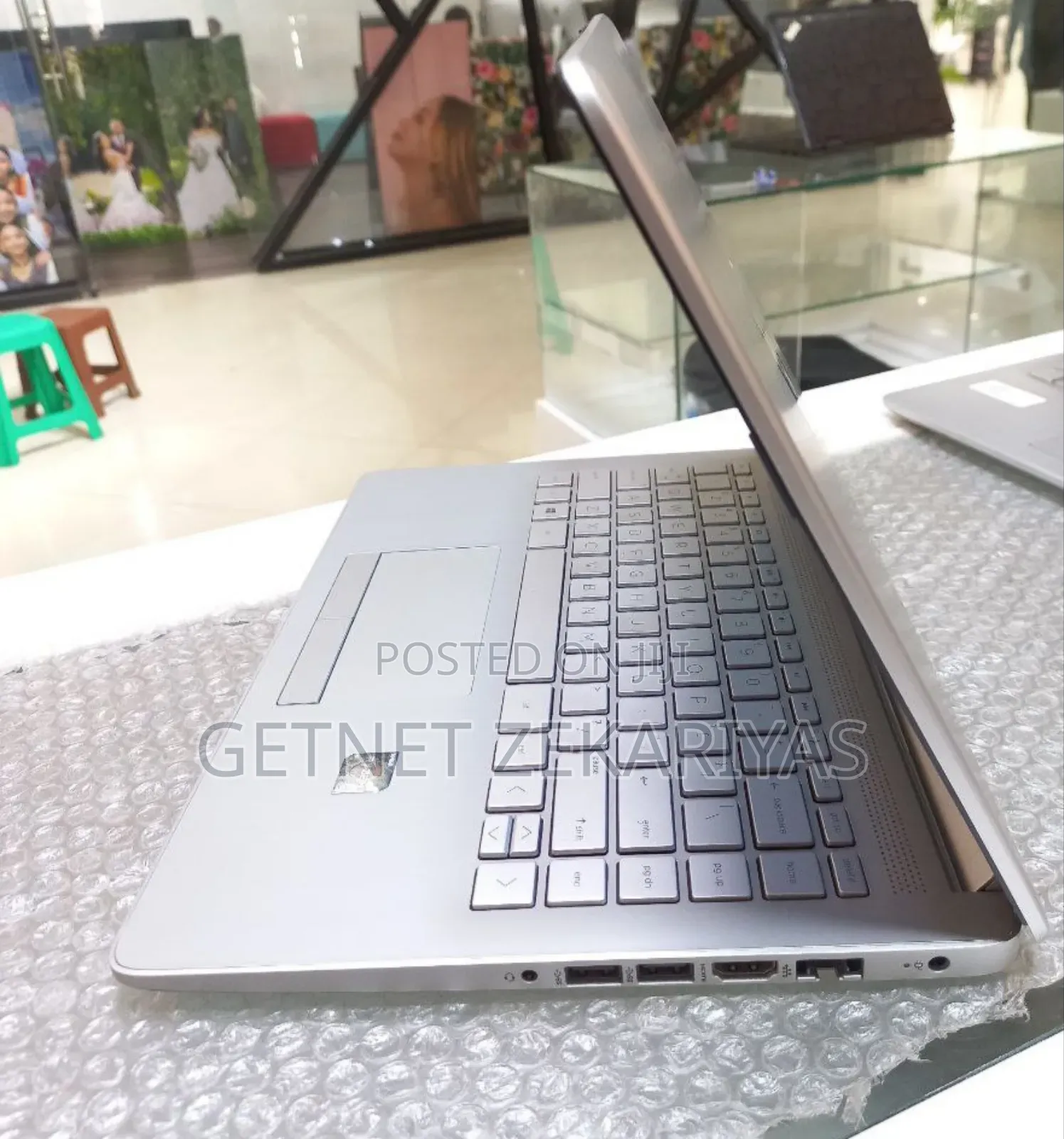 New Laptop HP Stream Notebook 8GB AMD Ryzen 3 SSD 512GB