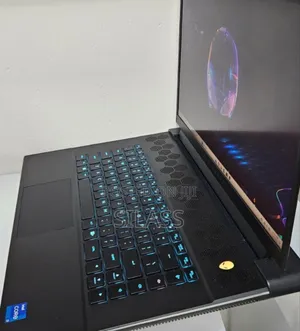 New Laptop Dell Alienware M16 R1 16GB Intel Core I7 SSD 1T