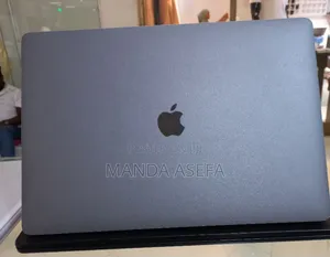 Photo - New Laptop Apple MacBook Pro 2016 16GB Intel Core I7 SSD 512GB