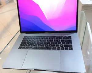 New Laptop Apple MacBook Pro 2016 16GB Intel Core I7 SSD 512GB