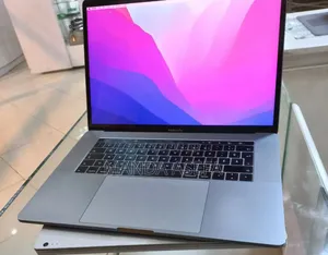 New Laptop Apple MacBook Pro 2016 16GB Intel Core I7 SSD 512GB