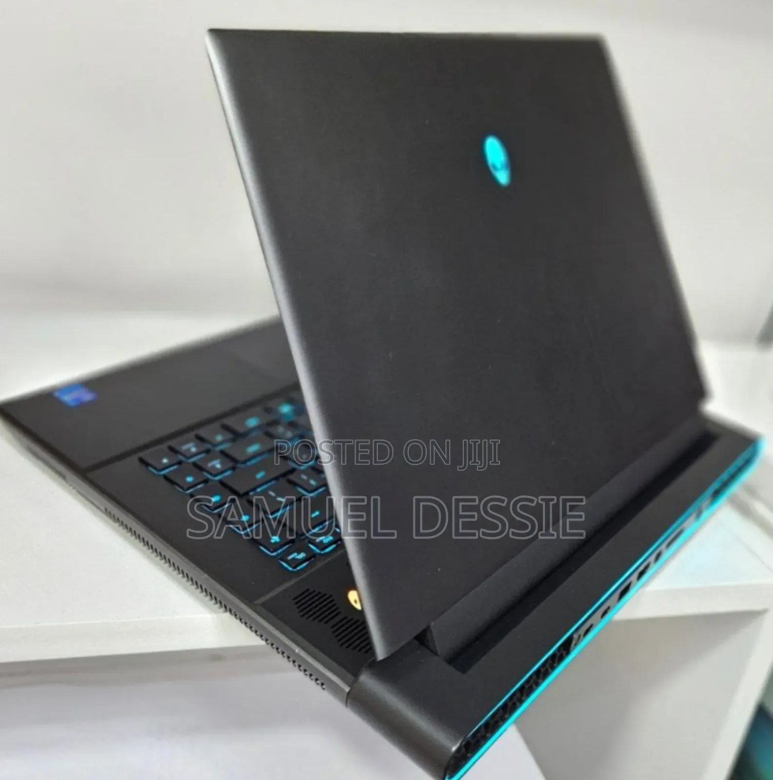 New Laptop Alienware M15 R3 16GB Intel Core I7 SSD 1T