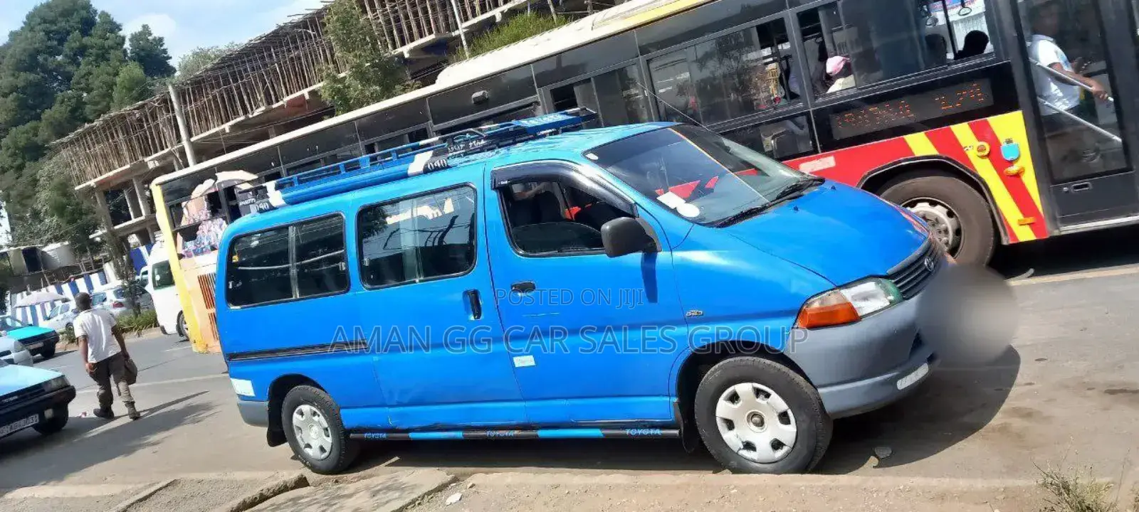 Toyota HiAce 2006 Blue