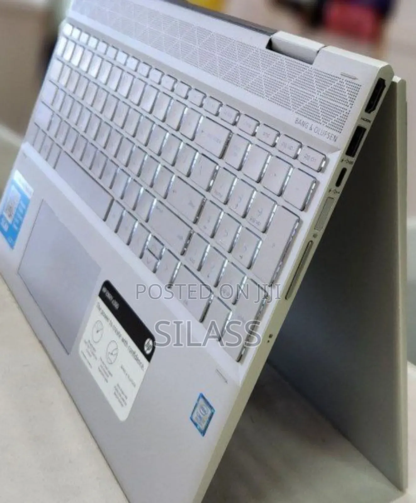 New Laptop HP Envy X360 12GB Intel Core I7 SSD 512GB