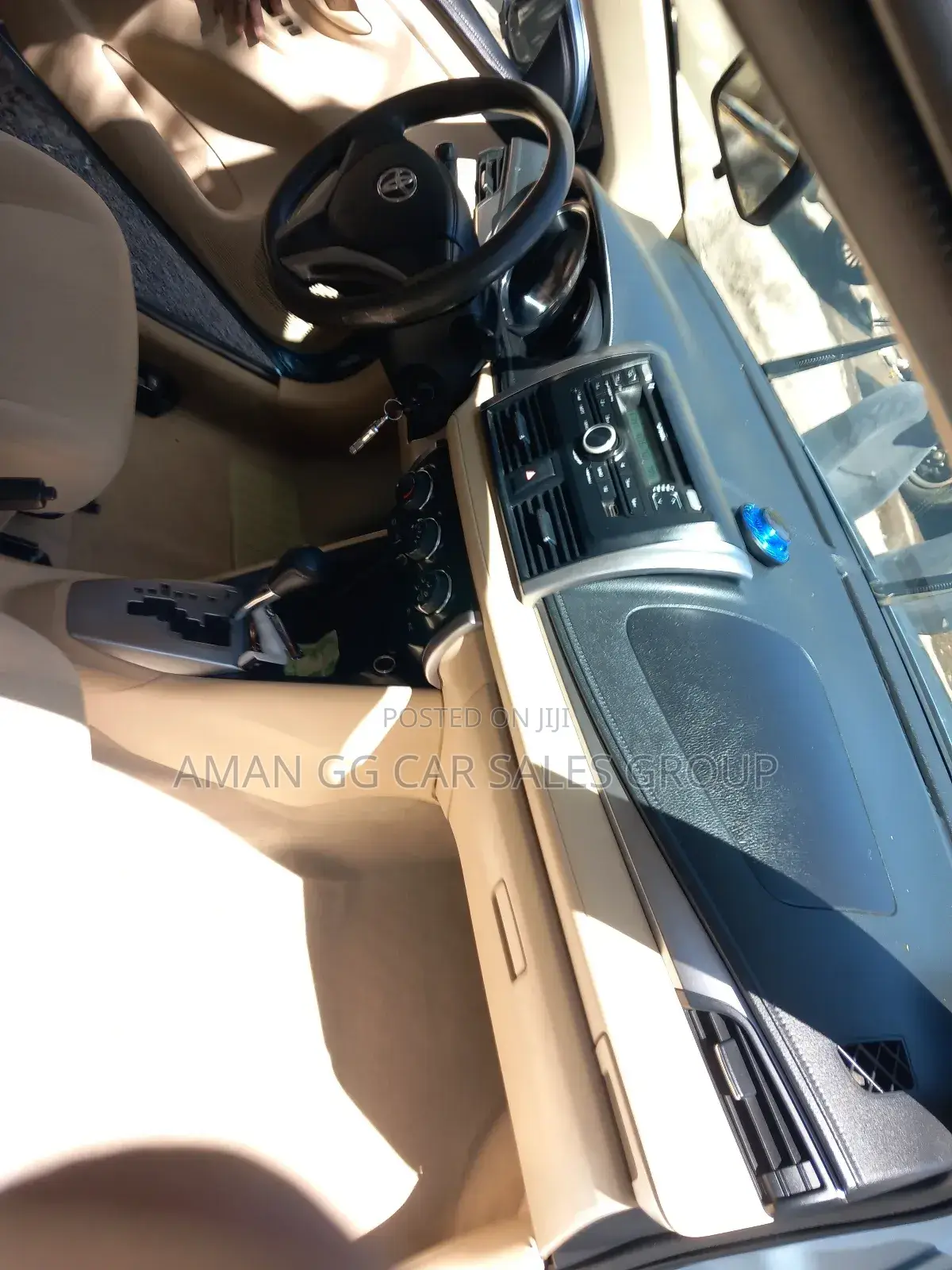 Toyota Yaris 2015 Blue