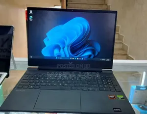 New Laptop HP Victus 16 16GB AMD Ryzen 7 SSD 1T