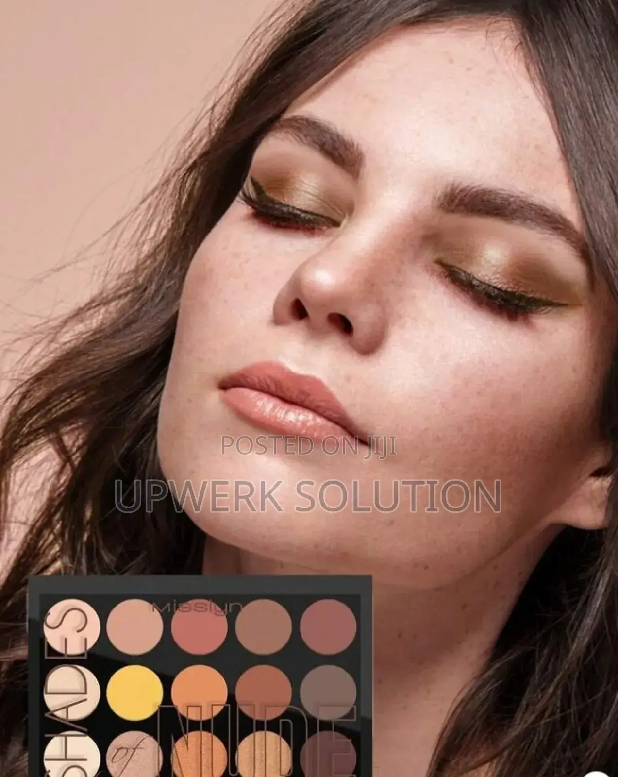 Misslyn Shades of Nude Eyeshadow Palette, 15 Eyeshadow