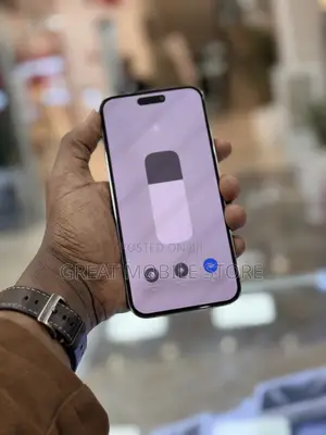 Photo - Apple iPhone 14 Pro 128 GB Purple