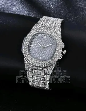 Photo - New Fashion Unisex Watch