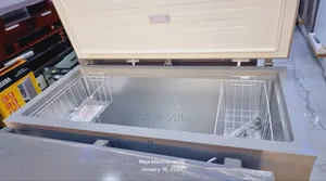 Photo - Hisense Chest Freezers 420L Free Deliver