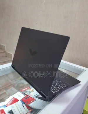 New Laptop HP Victus 15 16GB AMD Ryzen 7 SSD 1T