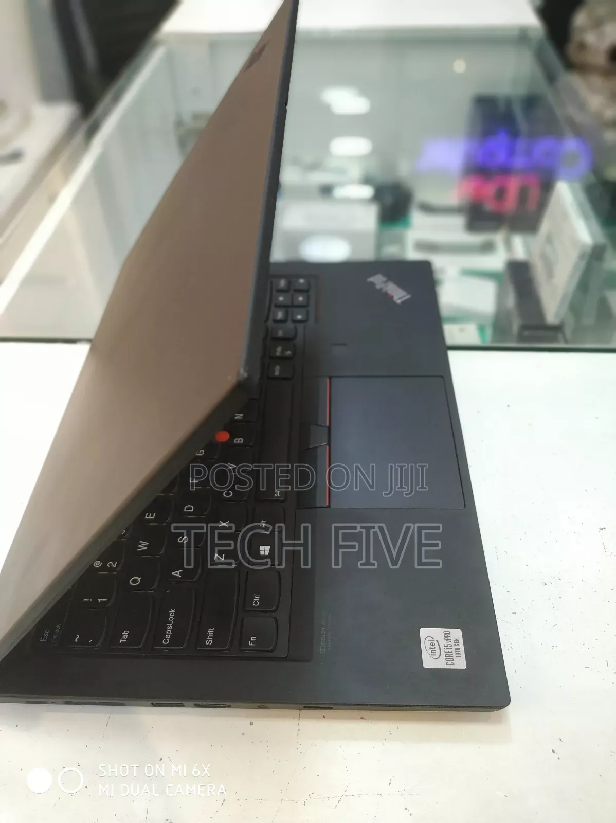 New Laptop Lenovo ThinkPad Yoga 16GB Intel Core I5 SSD 512GB