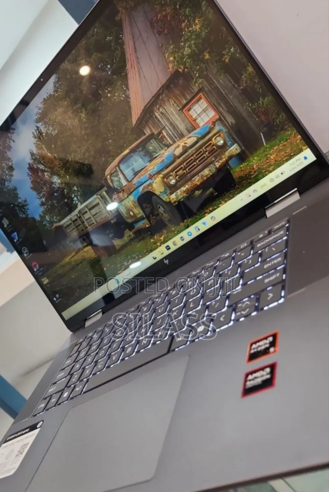 New Laptop HP Envy X360 8GB AMD Ryzen 5 SSD 512GB