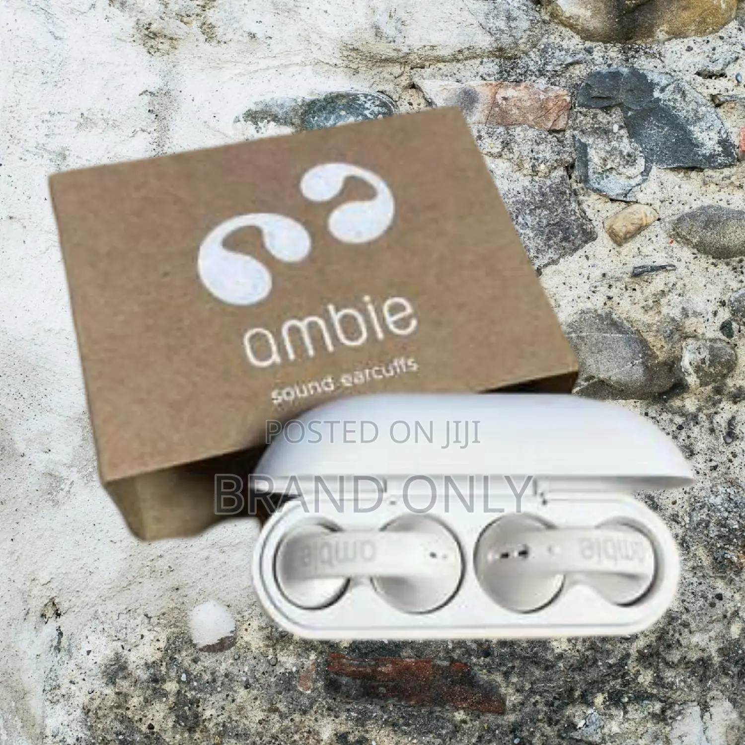 Ambie Gentle Earcuff Perfect for All Seasons
