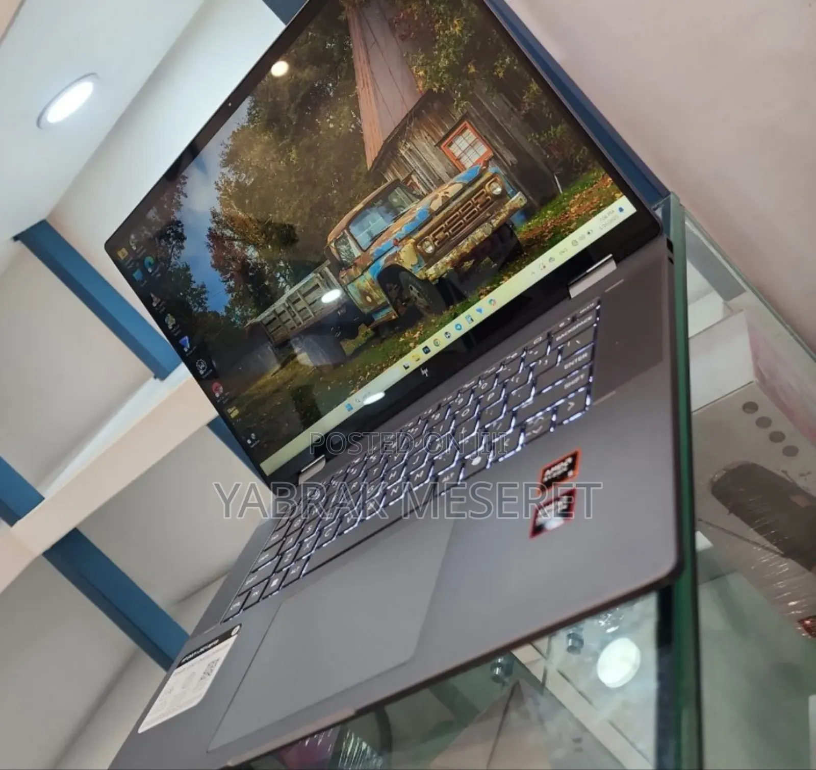 New Laptop HP Envy X360 8GB AMD Ryzen 5 SSD 512GB