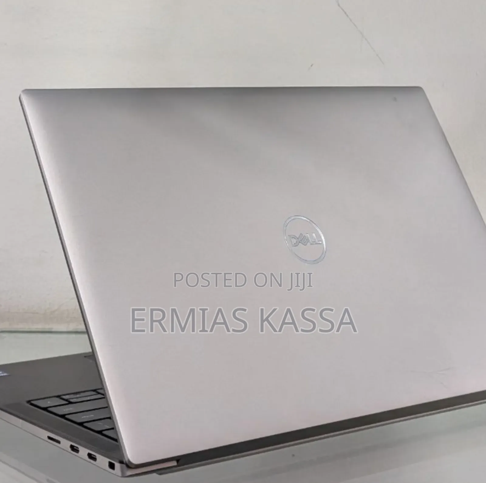 New Laptop Dell Precision 5480 32GB Intel Core I7 SSD 512GB