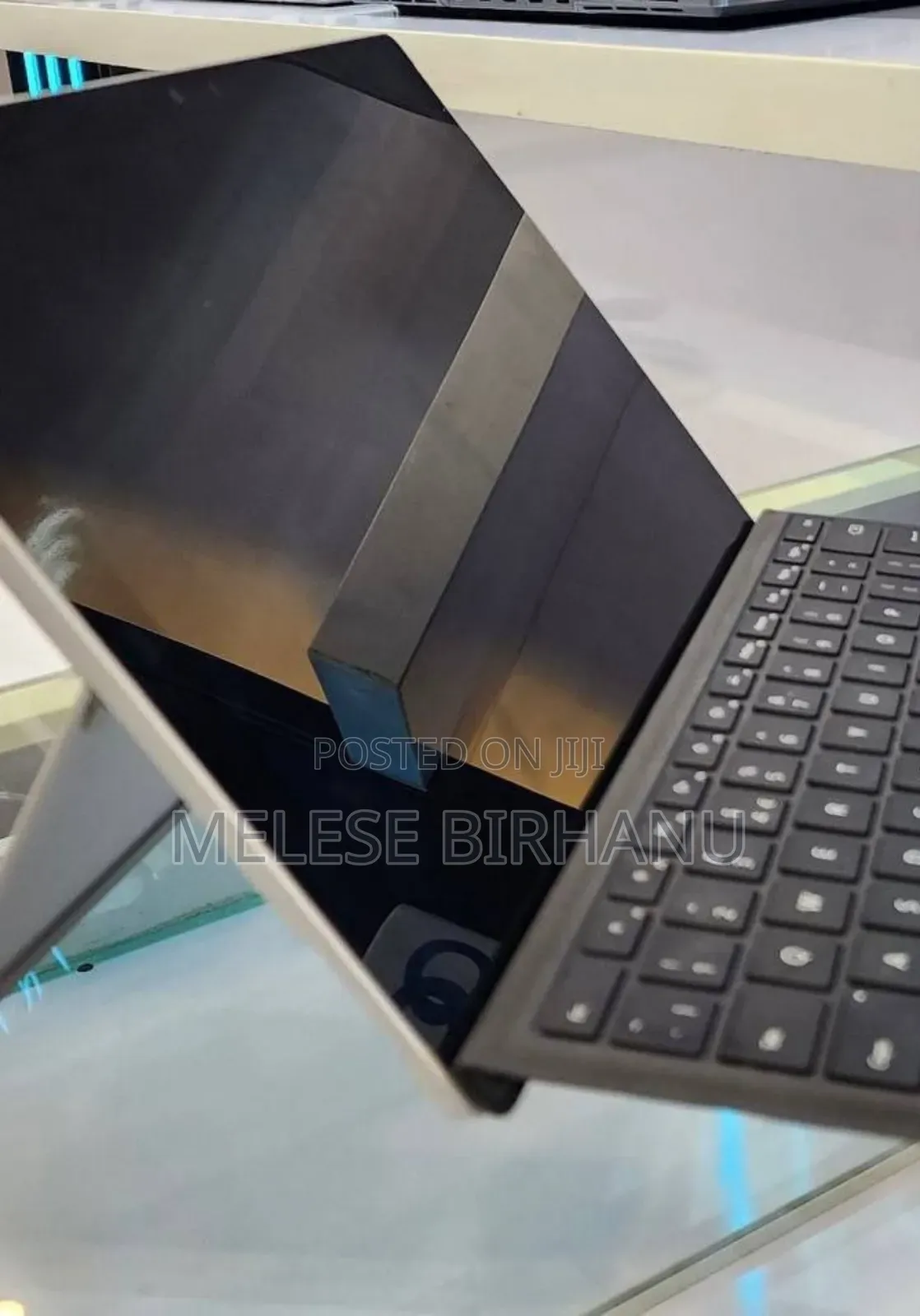 New Laptop Microsoft Surface Pro 7 8GB Intel Core I5 SSD 256GB
